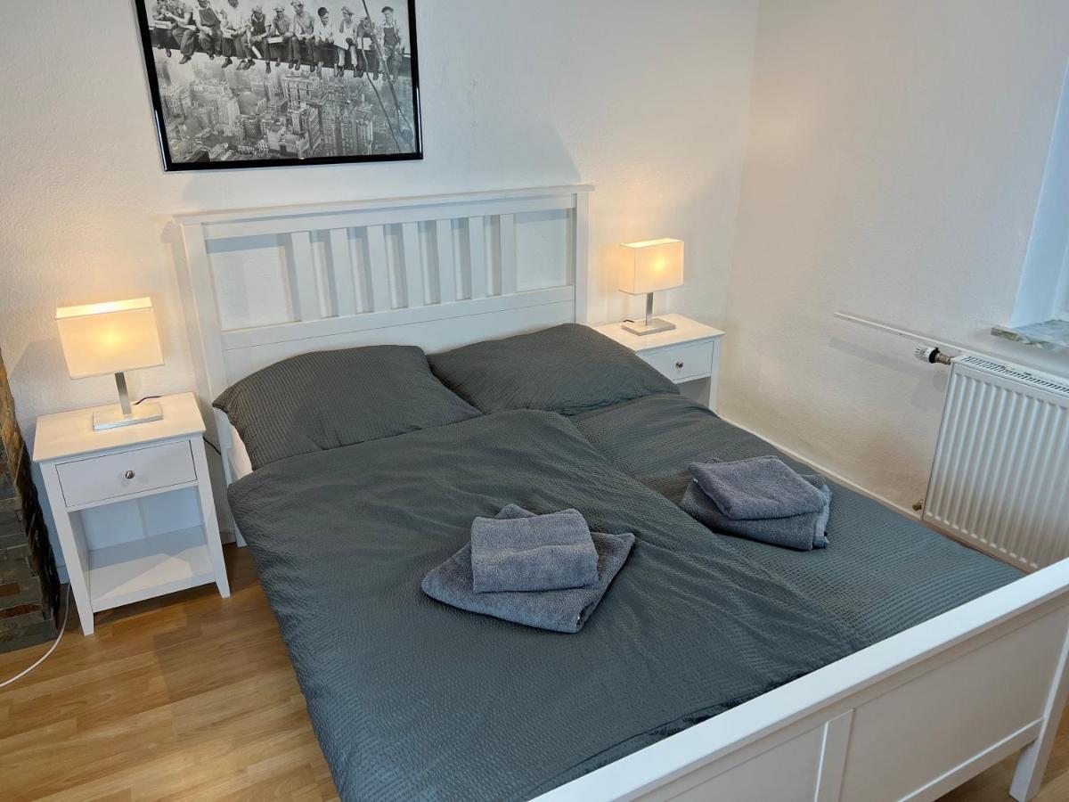 Gerolstein, Urlaub In Der Eifel 2 - Ferienwohnung 外观 照片